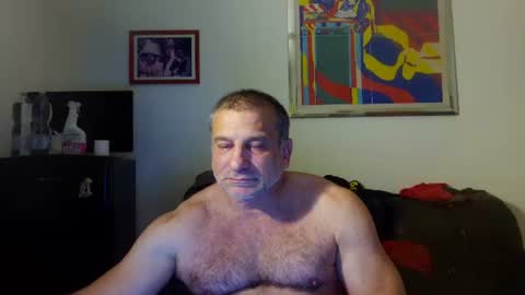 Snapshot of mauro1971 chatting on June 3, 2026, 6:35 pm mauro1971 online show from June 3, 2026, 6:35 pm