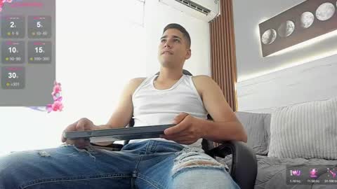 Snapshot of mauro_boy chatting on June 10, 2026, 7:57 pm mauro_boy online show from June 10, 2026, 7:57 pm