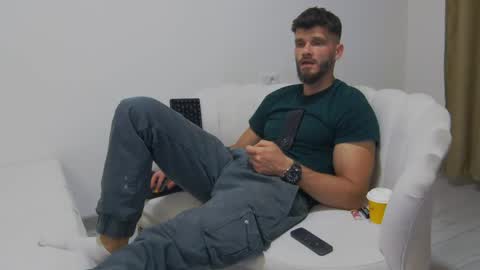 Snapshot of mauro_real_man chatting on June 4, 2026, 6:14 pm mauro_real_man online show from June 4, 2026, 6:14 pm