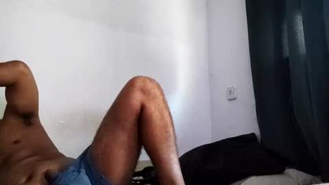 mauroo2025 online show from January 28, 2025, 3:57 pm