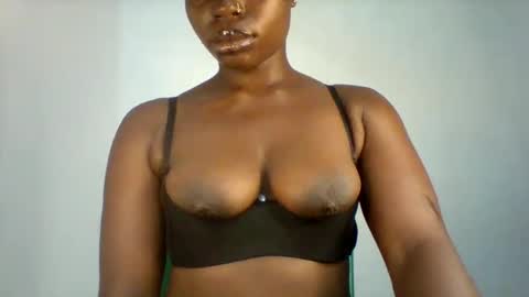 Snapshot of maverlous_pussy900 chatting on February 15, 2026, 3:20 pm Maverlous pussy online show from February 15, 2026, 3:20 pm