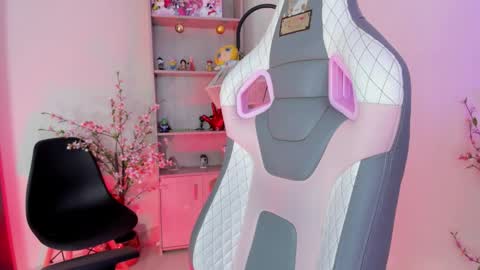 Mavi online show from February 25, 2026, 7:01 pm