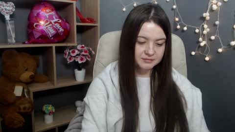 MavkaCute online show from February 17, 2026, 7:09 pm