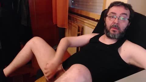 Max online show from March 14, 2026, 6:52 am