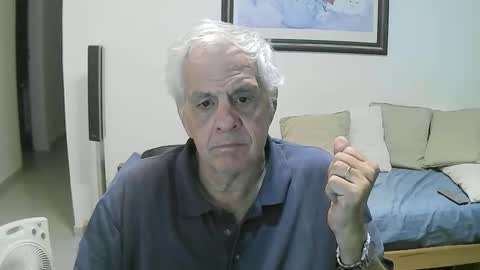 Snapshot of max_2017 chatting on April 11, 2026, 3:11 am max_2017 online show from April 11, 2026, 3:11 am