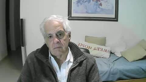 Snapshot of max_2017 chatting on May 16, 2026, 2:19 am max_2017 online show from May 16, 2026, 2:19 am