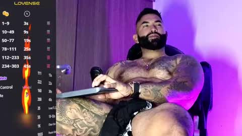 max__prada online show from September 10, 2025, 2:11 am