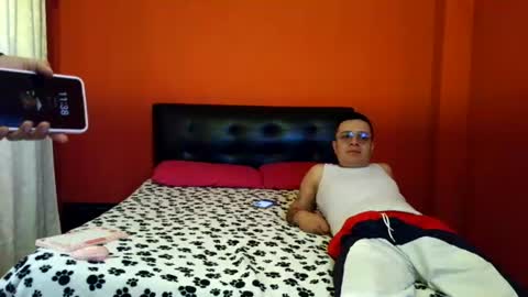 Snapshot of max_and_lilu2 chatting on July 29, 2026, 4:38 pm max and lilu2 online show from July 29, 2026, 4:38 pm