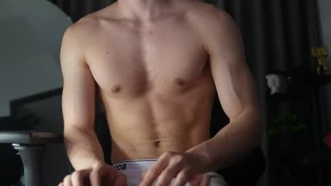 Snapshot of max_cortes1_ chatting on May 1, 2026, 12:48 am 60 OFF ON MY OF ONLY FOR TODAY online show from May 1, 2026, 12:48 am