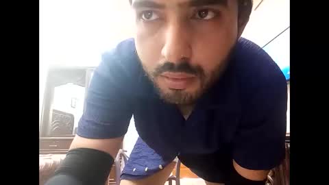 max_crushal online show from May 15, 2026, 10:00 am