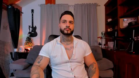 max D. online show from December 20, 2024, 11:26 pm