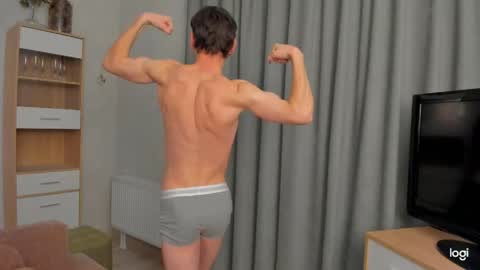 Snapshot of max_foks_ chatting on May 10, 2026, 6:46 pm max_foks_ online show from May 10, 2026, 6:46 pm