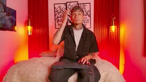 Snapshot of max_hader chatting on February 22, 2026, 12:36 pm Max online show from February 22, 2026, 12:36 pm