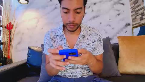 Max Hornye online show from March 16, 2026, 6:45 pm