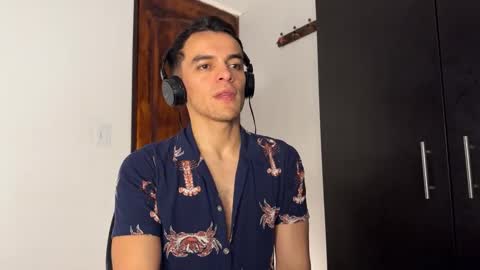 Snapshot of max_lancaster chatting on January 5, 2025, 12:31 am Max Lancaster online show from January 5, 2025, 12:31 am