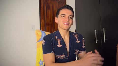 Snapshot of max_lancaster chatting on January 17, 2025, 2:18 am Max Lancaster online show from January 17, 2025, 2:18 am