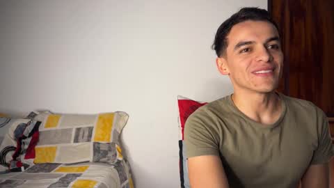 Snapshot of max_lancaster chatting on January 26, 2025, 12:16 am Max Lancaster online show from January 26, 2025, 12:16 am