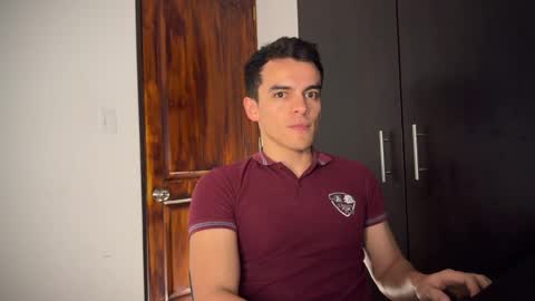 Snapshot of max_lancaster chatting on March 12, 2025, 10:39 pm Max Lancaster online show from March 12, 2025, 10:39 pm