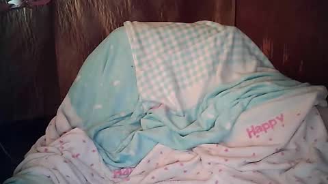 max_lovely123 online show from April 25, 2026, 6:05 am