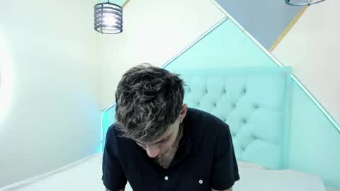 max_sstteel online show from April 6, 2026, 1:01 pm