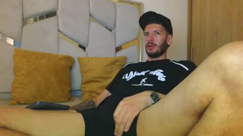 Max Taylor online show from June 14, 2026, 2:24 am