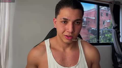 Snapshot of max_valiant1 chatting on July 2, 2026, 8:48 pm max_valiant1 online show from July 2, 2026, 8:48 pm
