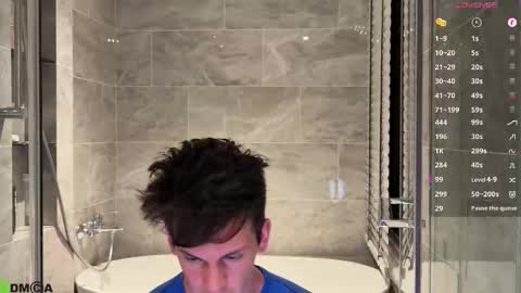 Max online show from October 18, 2025, 8:20 pm