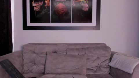 Snapshot of maxcarther chatting on December 15, 2024, 6:04 pm Maxcarther online show from December 15, 2024, 6:04 pm