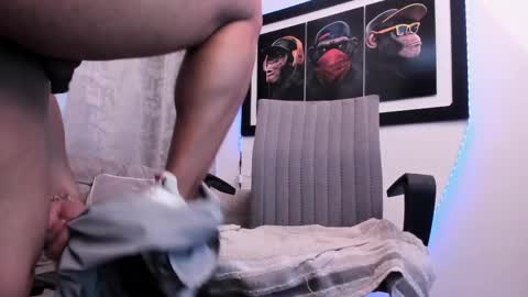 Snapshot of maxcarther chatting on March 11, 2025, 8:42 pm Maxcarther online show from March 11, 2025, 8:42 pm