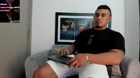 Snapshot of maxcarther chatting on December 2, 2025, 9:21 pm Maxcarther online show from December 2, 2025, 9:21 pm