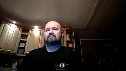 Snapshot of maxhunter chatting on October 8, 2025, 4:26 pm maxhunter online show from October 8, 2025, 4:26 pm