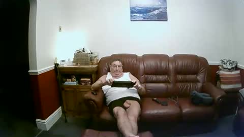 MAX online show from December 29, 2024, 11:39 pm