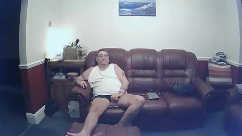 MAX online show from January 5, 2025, 9:36 pm