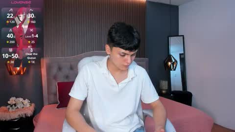 --  -- online show from November 5, 2025, 7:47 pm