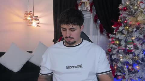 Maximo online show from December 14, 2024, 3:29 am