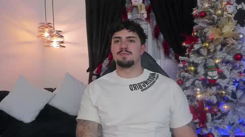 Maximo online show from December 21, 2024, 4:19 am