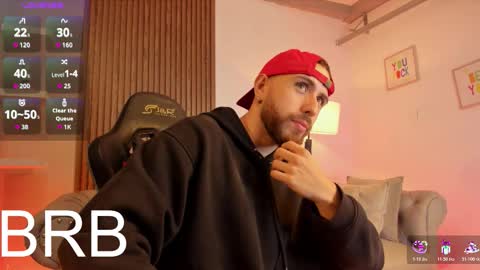 Maximo Wolf online show from February 3, 2026, 2:53 am