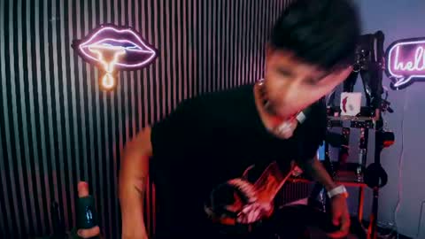 MAXIMO online show from June 25, 2026, 5:07 am