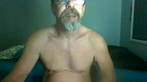 Snapshot of maximus_oreally chatting on July 8, 2026, 1:43 am Max online show from July 8, 2026, 1:43 am