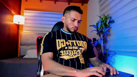 Maximus Clark online show from February 25, 2026, 1:59 am