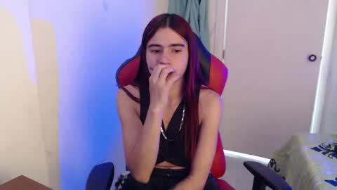 maxinesex_ online show from March 6, 2026, 2:02 pm