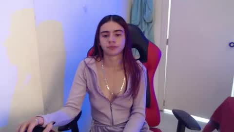 maxinesex_ online show from June 3, 2026, 2:55 pm