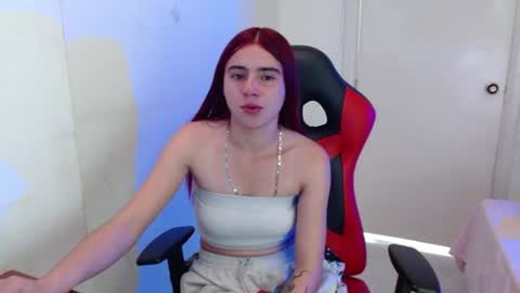 maxinesex_ online show from July 15, 2026, 3:28 pm