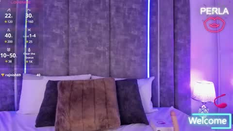 Maxi Rogers online show from February 17, 2025, 11:53 pm