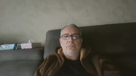 Snapshot of maxou569 chatting on January 12, 2026, 1:38 pm maxou569 online show from January 12, 2026, 1:38 pm