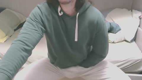 Snapshot of maxsperman1 chatting on February 4, 2026, 9:48 am MaxSperman online show from February 4, 2026, 9:48 am