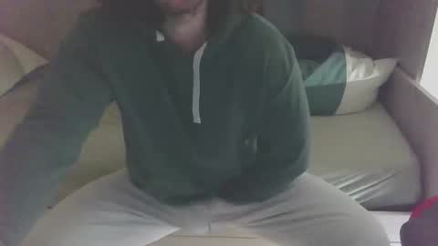 Snapshot of maxsperman1 chatting on February 16, 2026, 9:49 am MaxSperman online show from February 16, 2026, 9:49 am