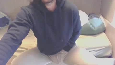 Snapshot of maxsperman1 chatting on February 23, 2026, 11:40 am MaxSperman online show from February 23, 2026, 11:40 am