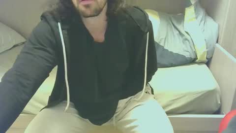 Snapshot of maxsperman1 chatting on March 4, 2026, 6:14 pm MaxSperman online show from March 4, 2026, 6:14 pm