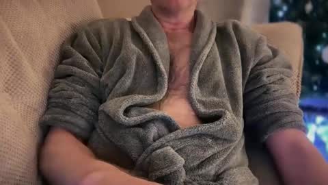 maxwellj1234 online show from December 28, 2024, 6:40 pm